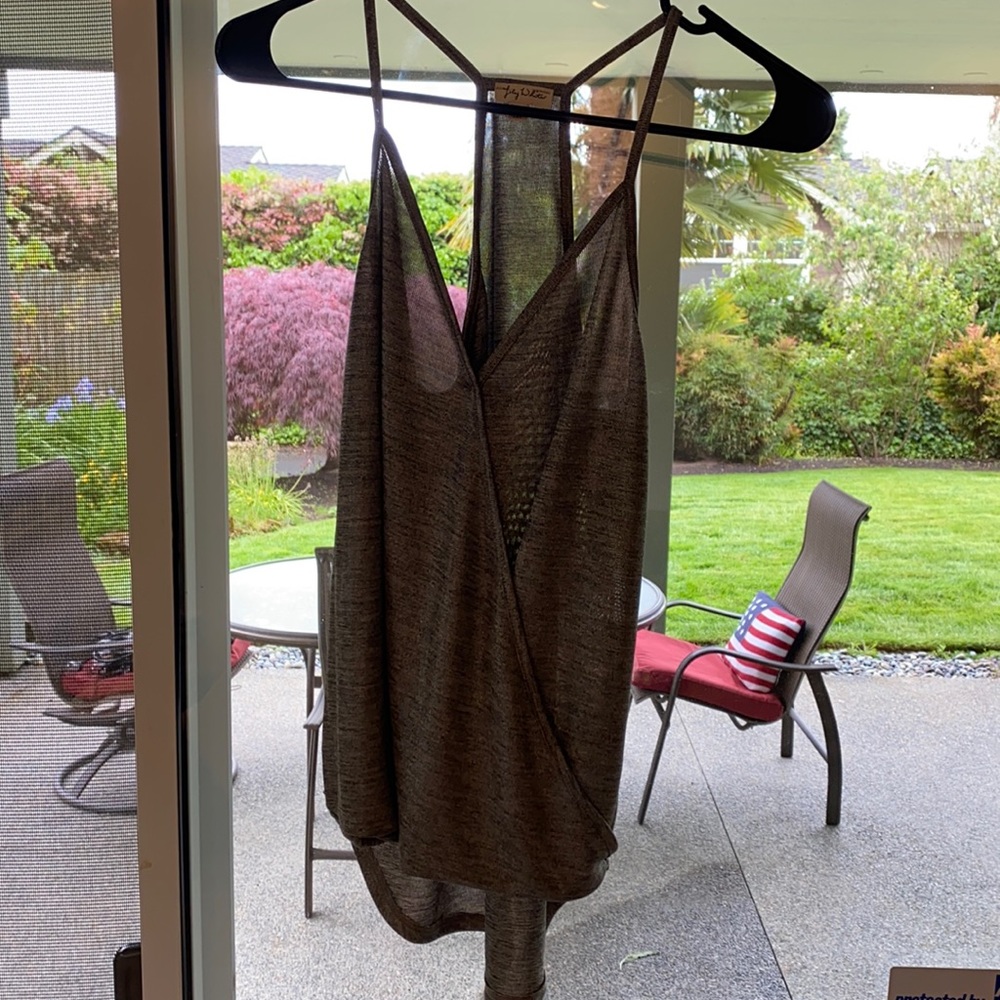 Lily White, silver gray tank